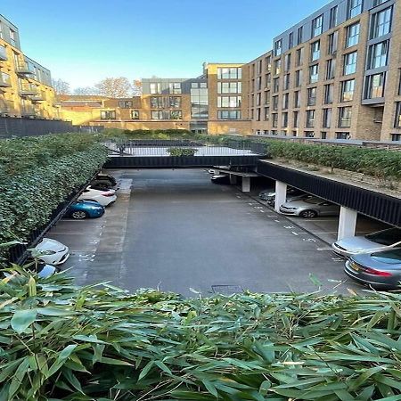 Spacious 1 Bed Apartment With Workspace, Coffee & Free Secure Parking Birmingham Eksteriør billede