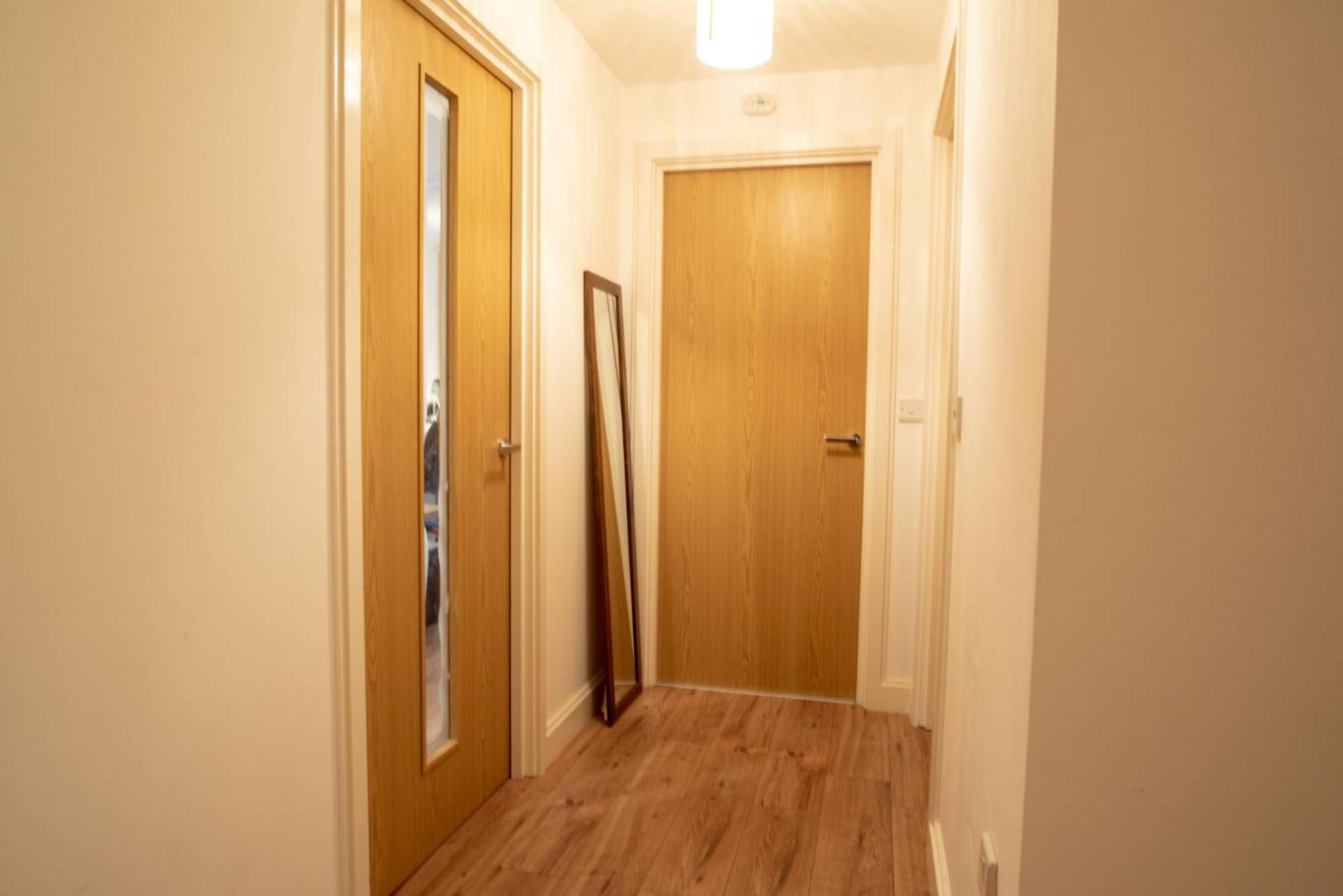 Spacious 1 Bed Apartment With Workspace, Coffee & Free Secure Parking Birmingham Eksteriør billede